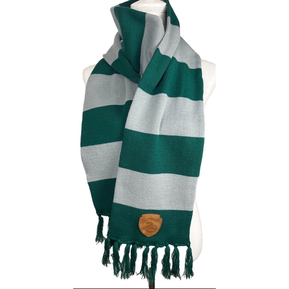 Wizarding World Harry Potter Slytherin Green Gray Knit Scarf Brown Emblem‎ Snake